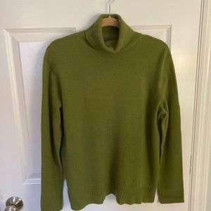 Neiman Marcus Cashmere Turtleneck Green XL